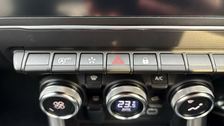 Renault Captur 1.0 TCE 90 Techno 5dr Petrol Hatchback